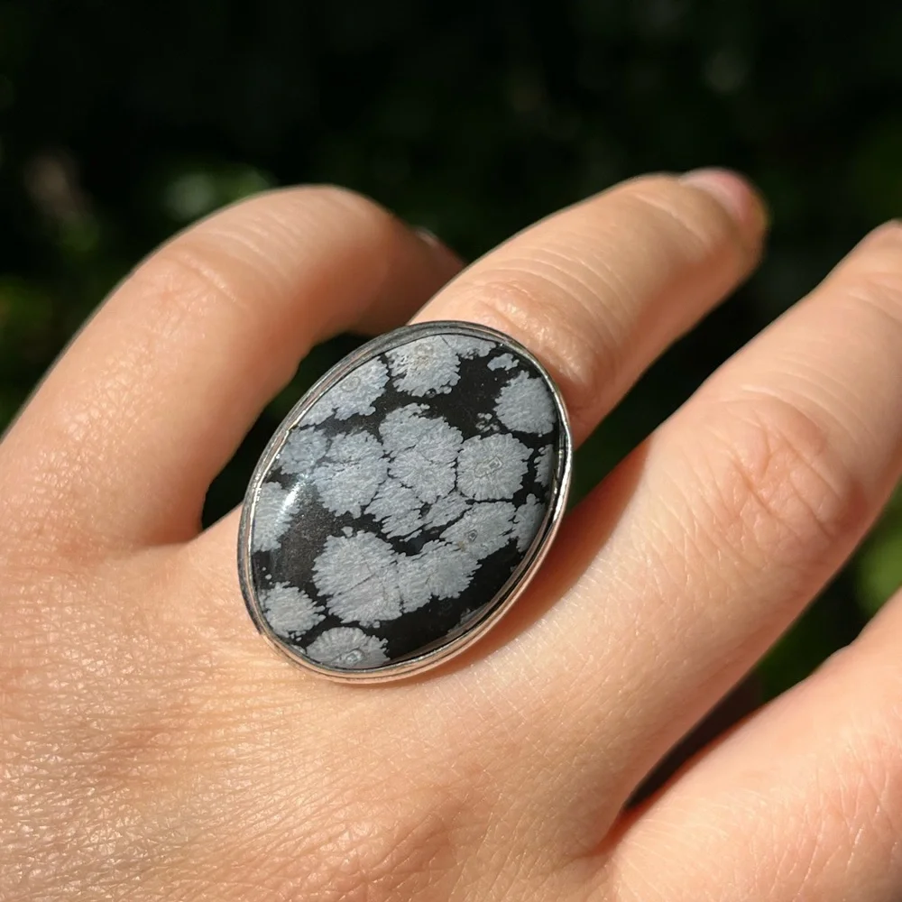 Size 6.75 925 silver plated snow flake obsidian ring‎